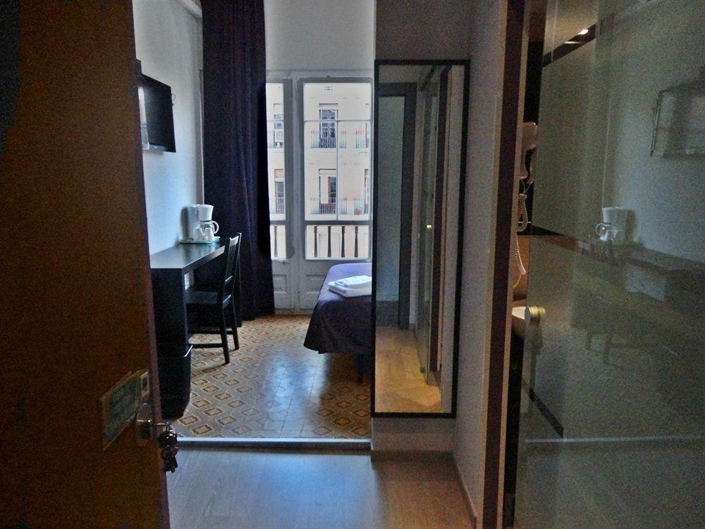 Brustar Gotic-Centric Hotel Barcelona Bagian luar foto